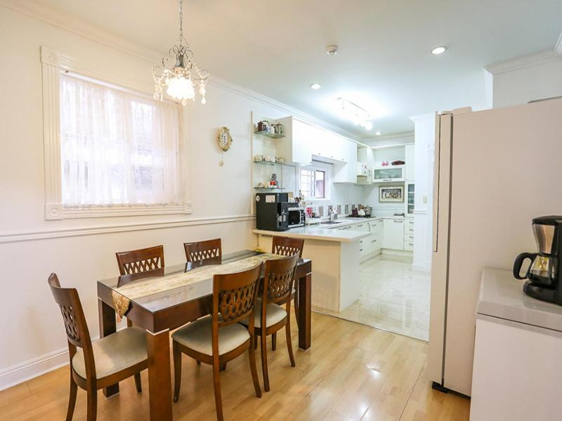 Bella Guesthouse - Housity