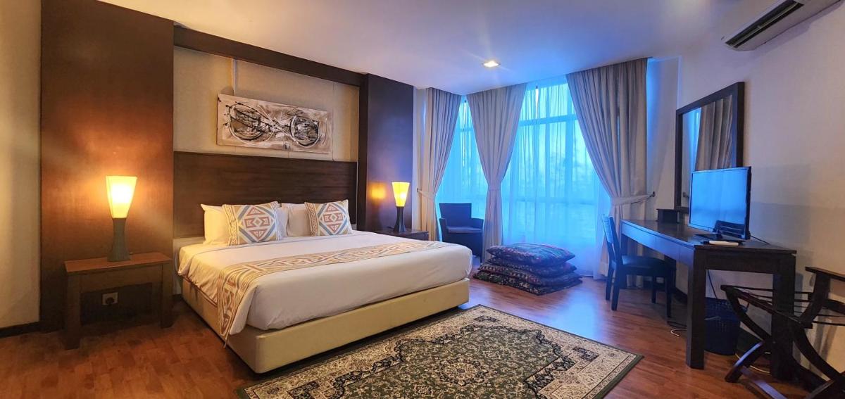 Samsuria Beach Resort & Residence - Housity
