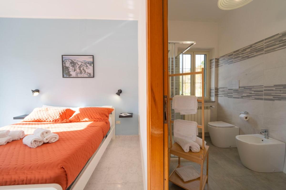 Palia's Hotel - Housity