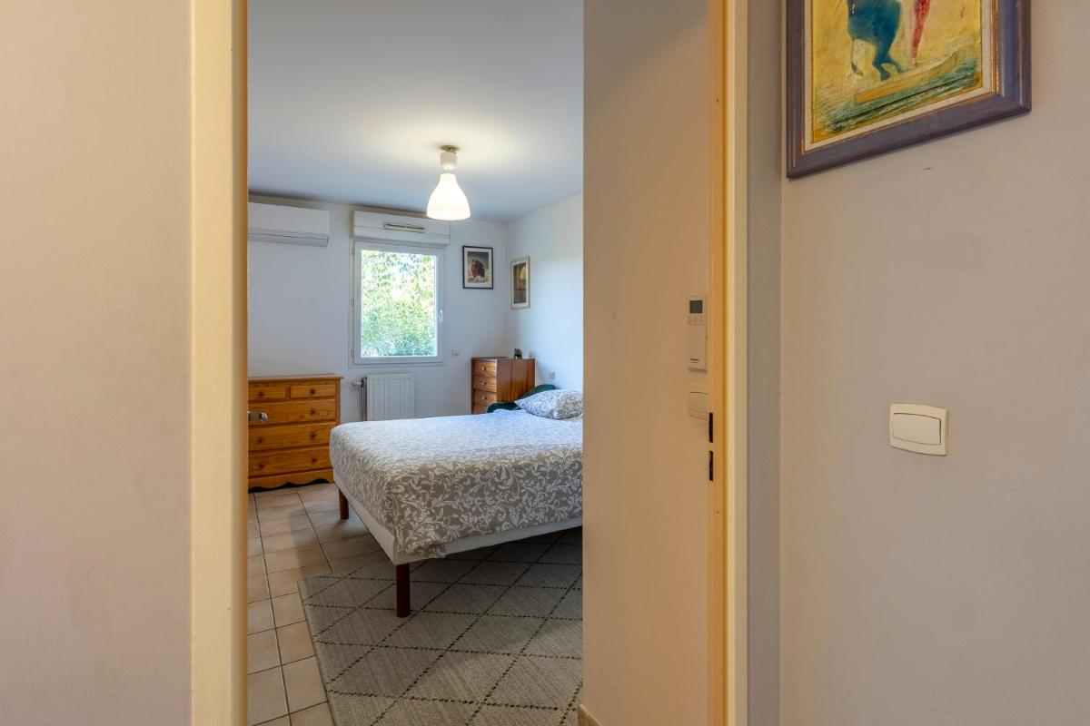 Le Nomade, Parc Montcalm et stationnement privé - Hizvo