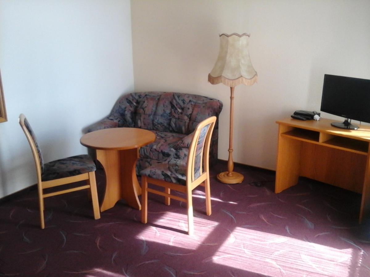 Landhotel Zur Krone - Housity