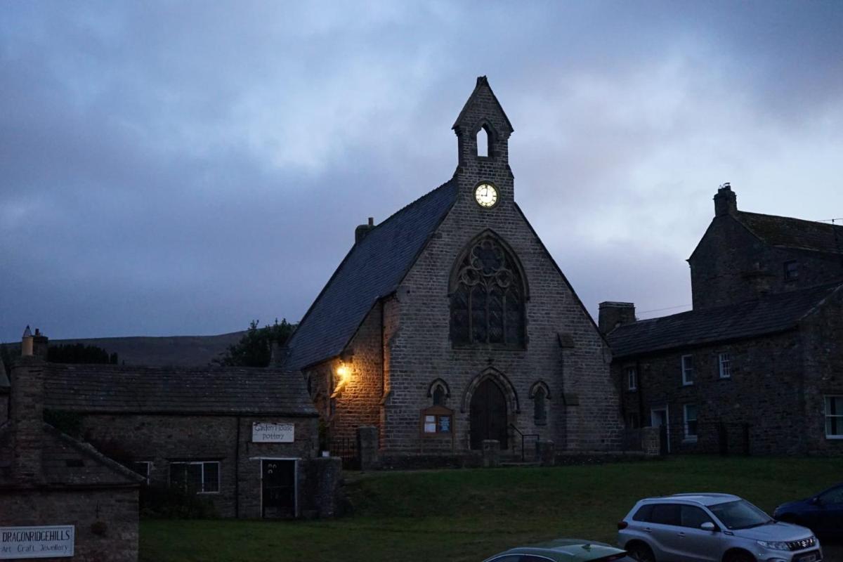 The Kings Arms Hotel - Housity