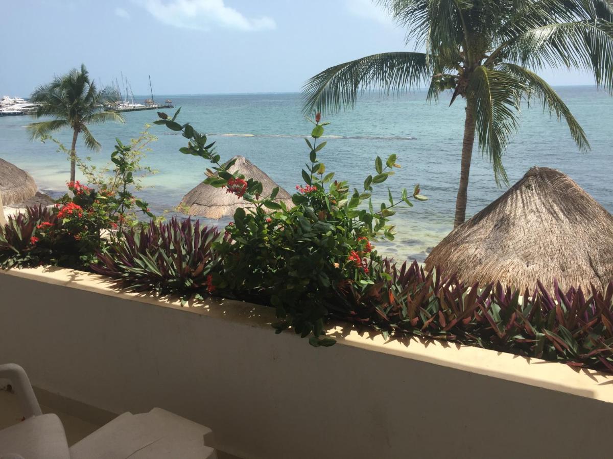 Hacienda del Mar Resort Condominio 205 - Housity
