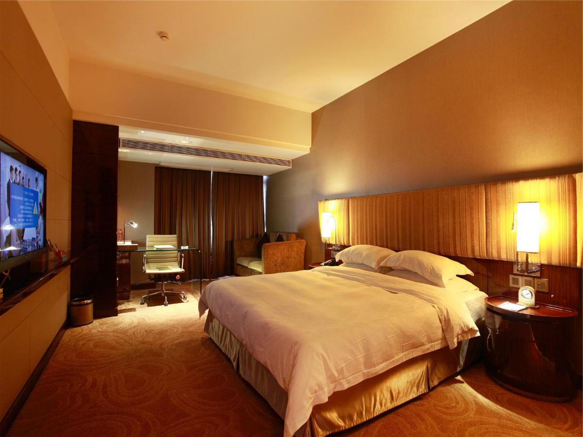 Hotel Fortune - Housity