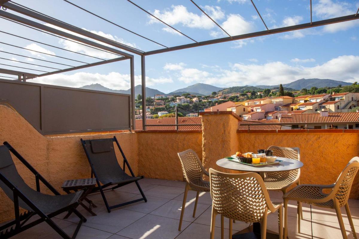 Vue générale sur la montagne ou vue sur la montagne depuis l'hôtel