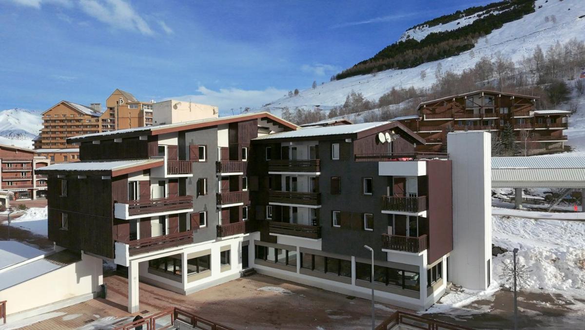 Vue générale sur la montagne ou vue sur la montagne depuis l'hôtel