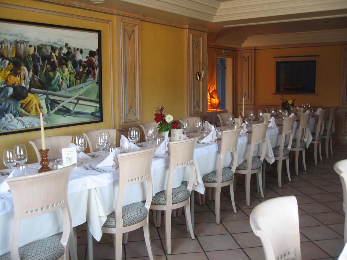 Hôtel Restaurant Oberlé - Housity