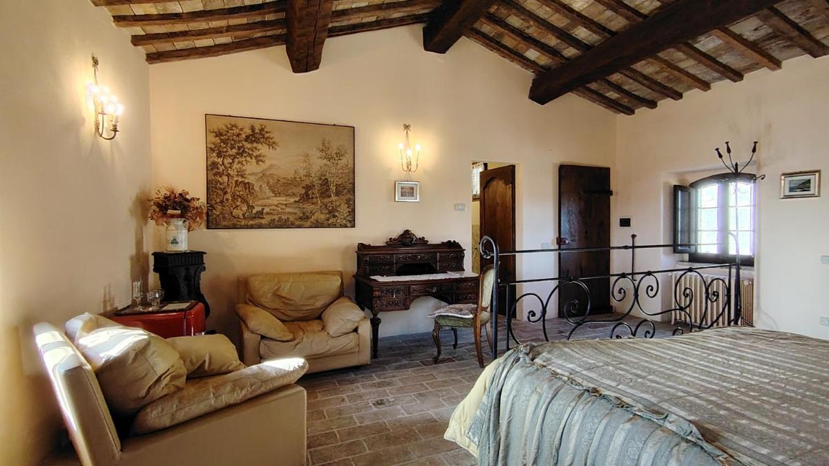 Borgo Storico Cisterna - Housity