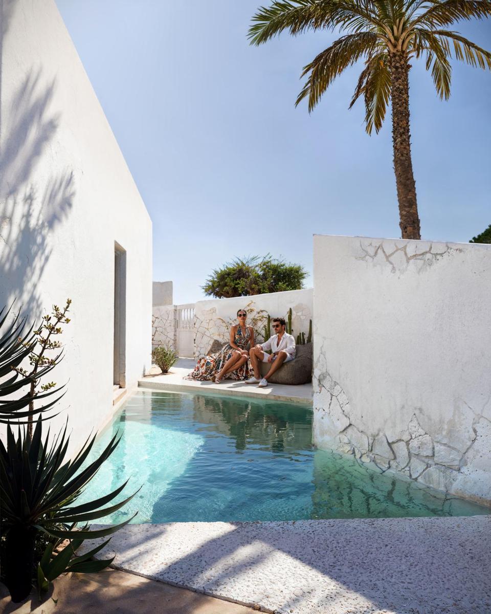 Faos Exclusive Suites - Housity