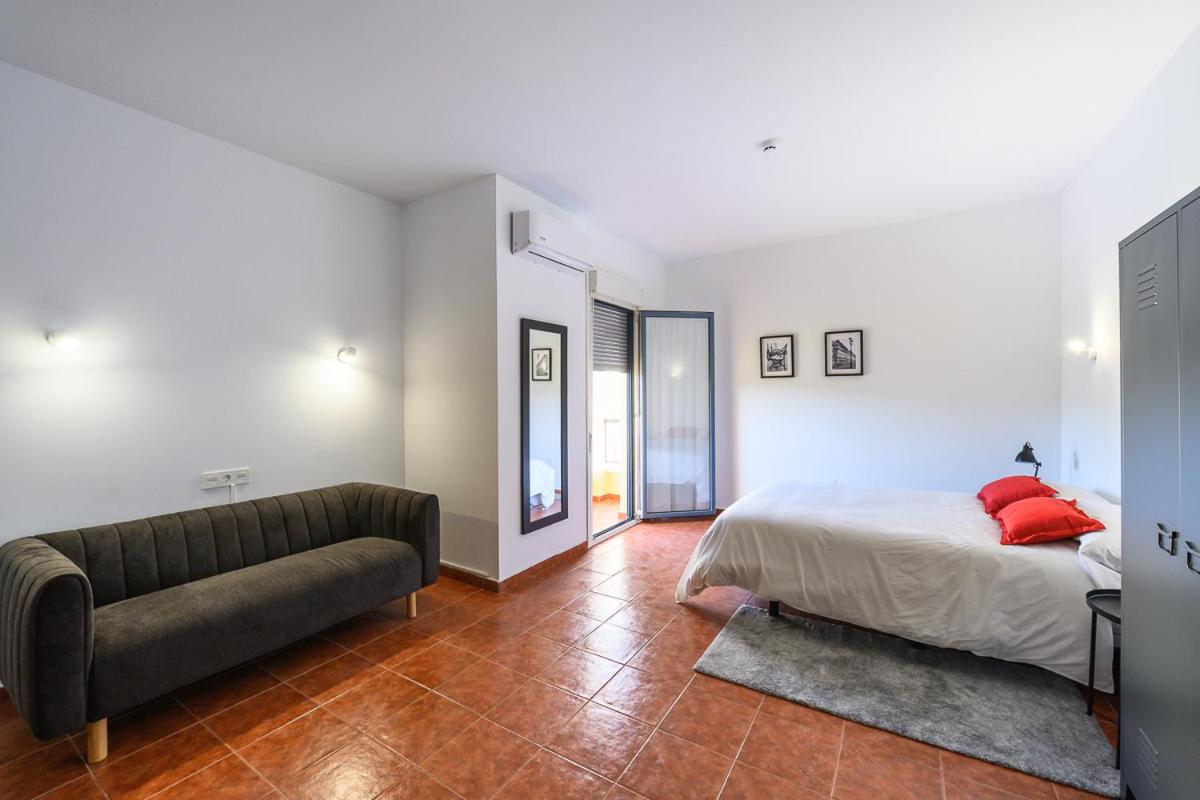 Hotel Lazkao - Housity