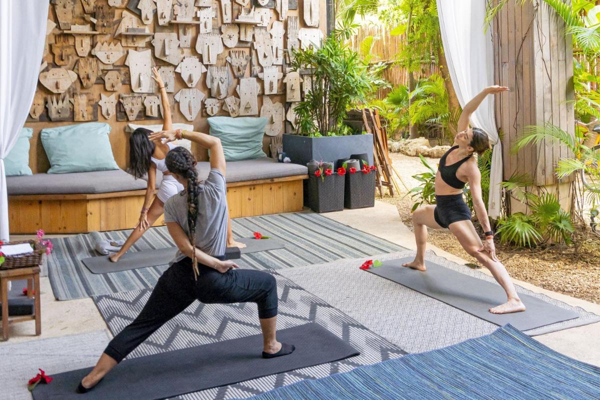 Mayan Monkey Tulum - Social Hostel - Housity