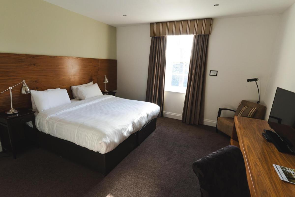 Best Western Plus Aston Hall Hotel - Housity