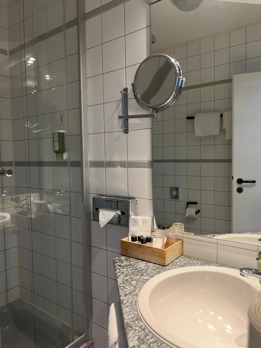 Astralis Hotel Domizil - Housity