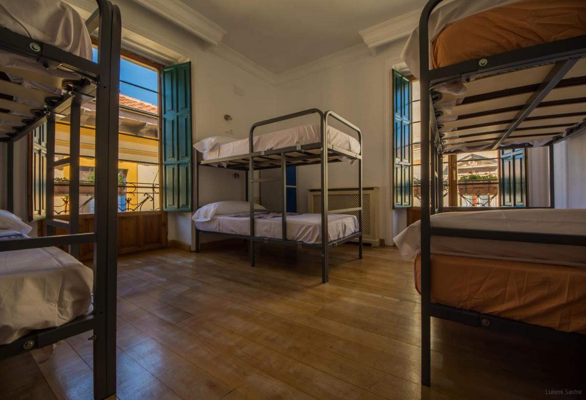 Hostel Covent Garden by gaiarooms - Housity
