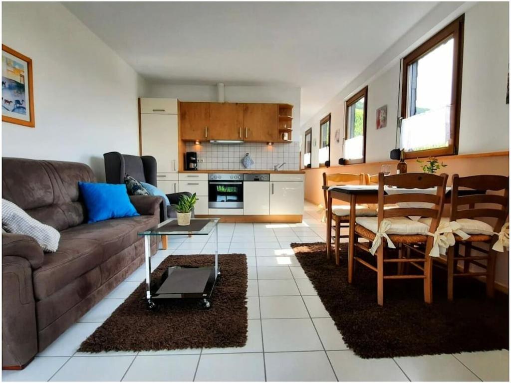 2 Weinhaus Marmann - Housity