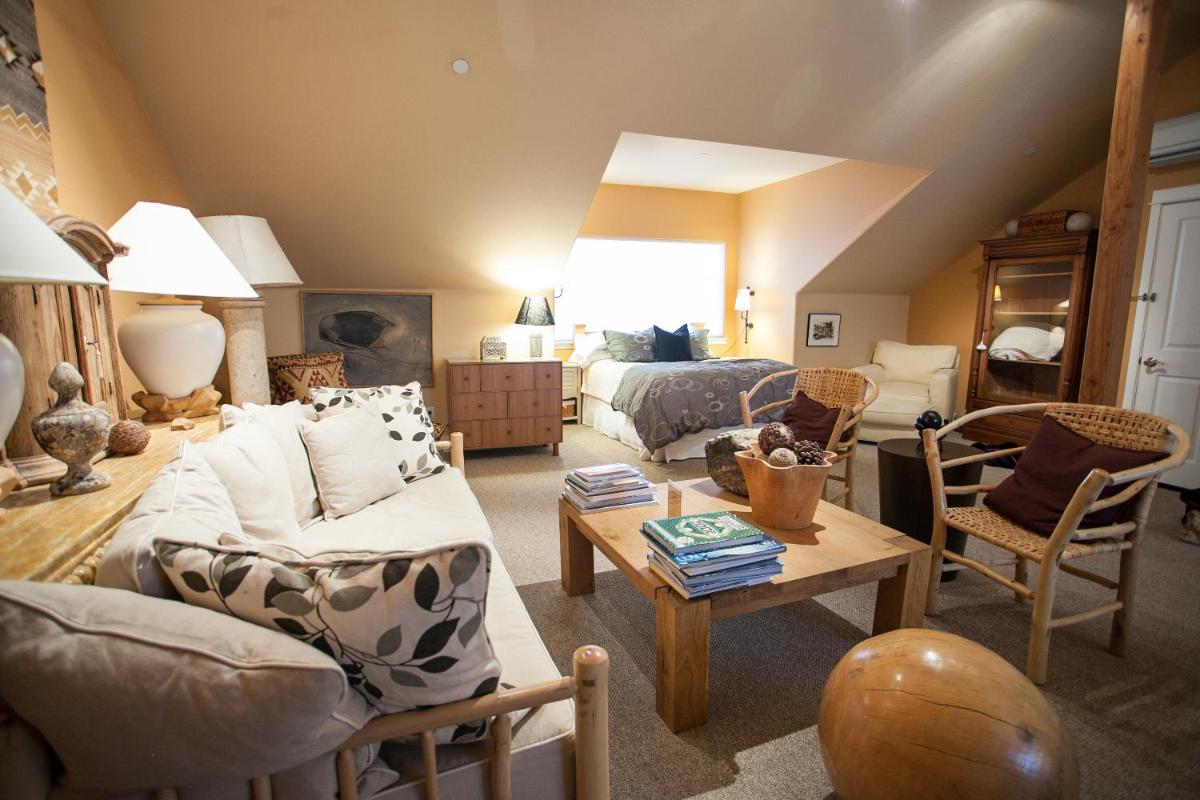 Harmony Ridge Lodge - Housity