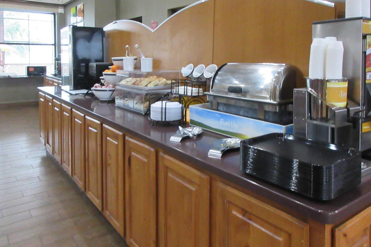 Comfort Inn Port Huron - Housity