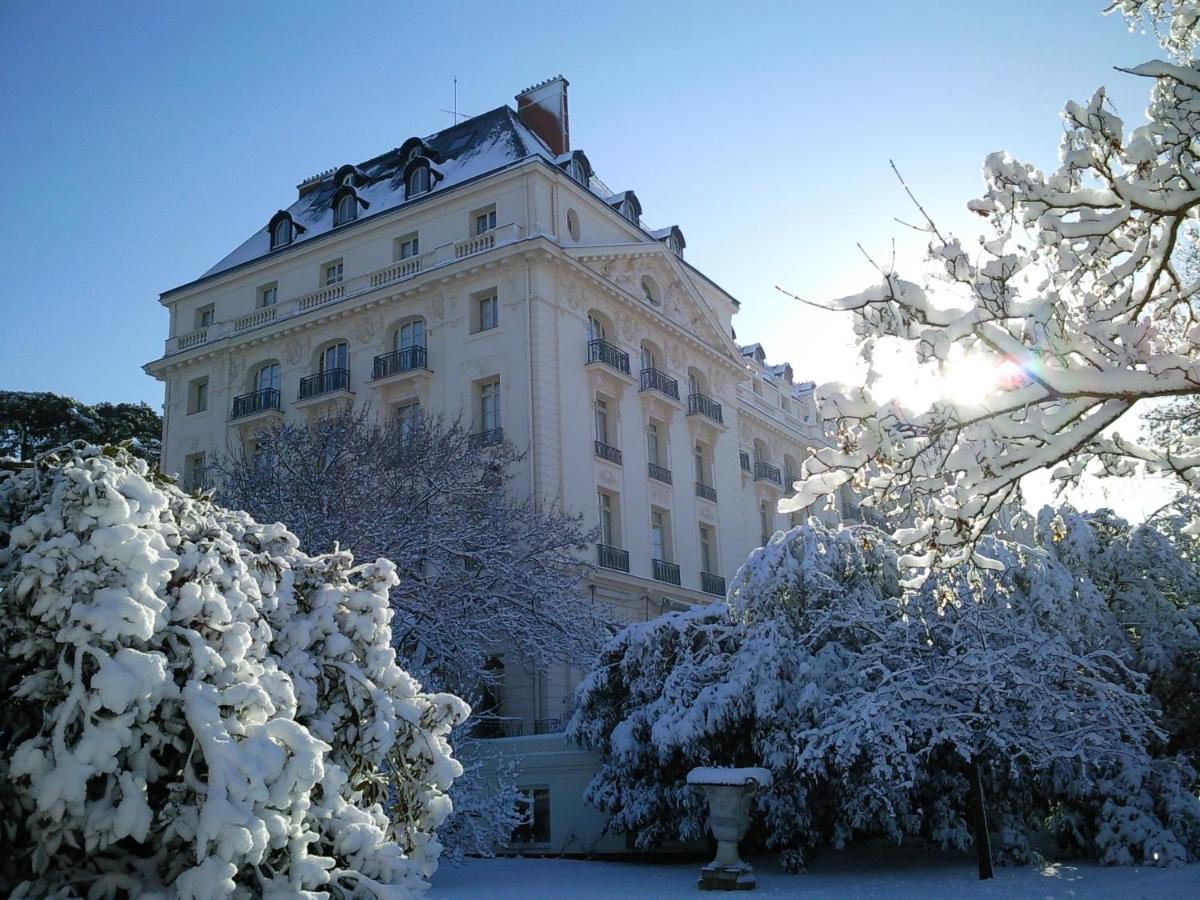 L'établissement Waldorf Astoria Versailles - Trianon Palace en hiver