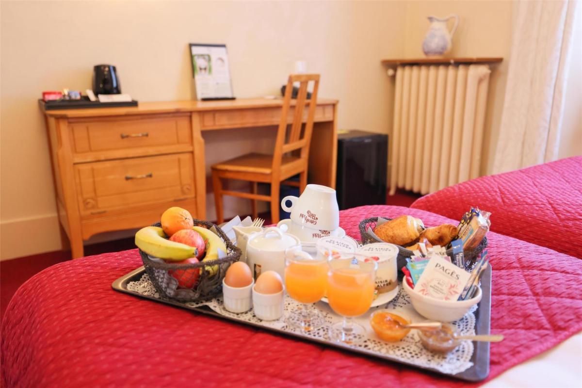 Nourriture dans l'hôtel ou à proximité
