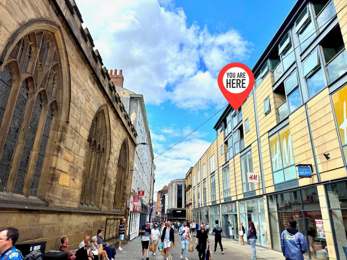 Bright York City Centre 2-Bed Apartment with View - Best Location in Town - Housity