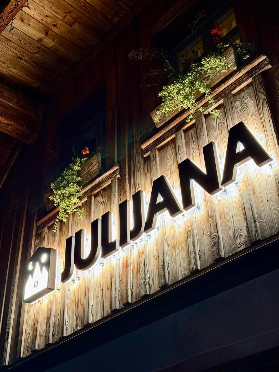 Apartments Julijana - Housity