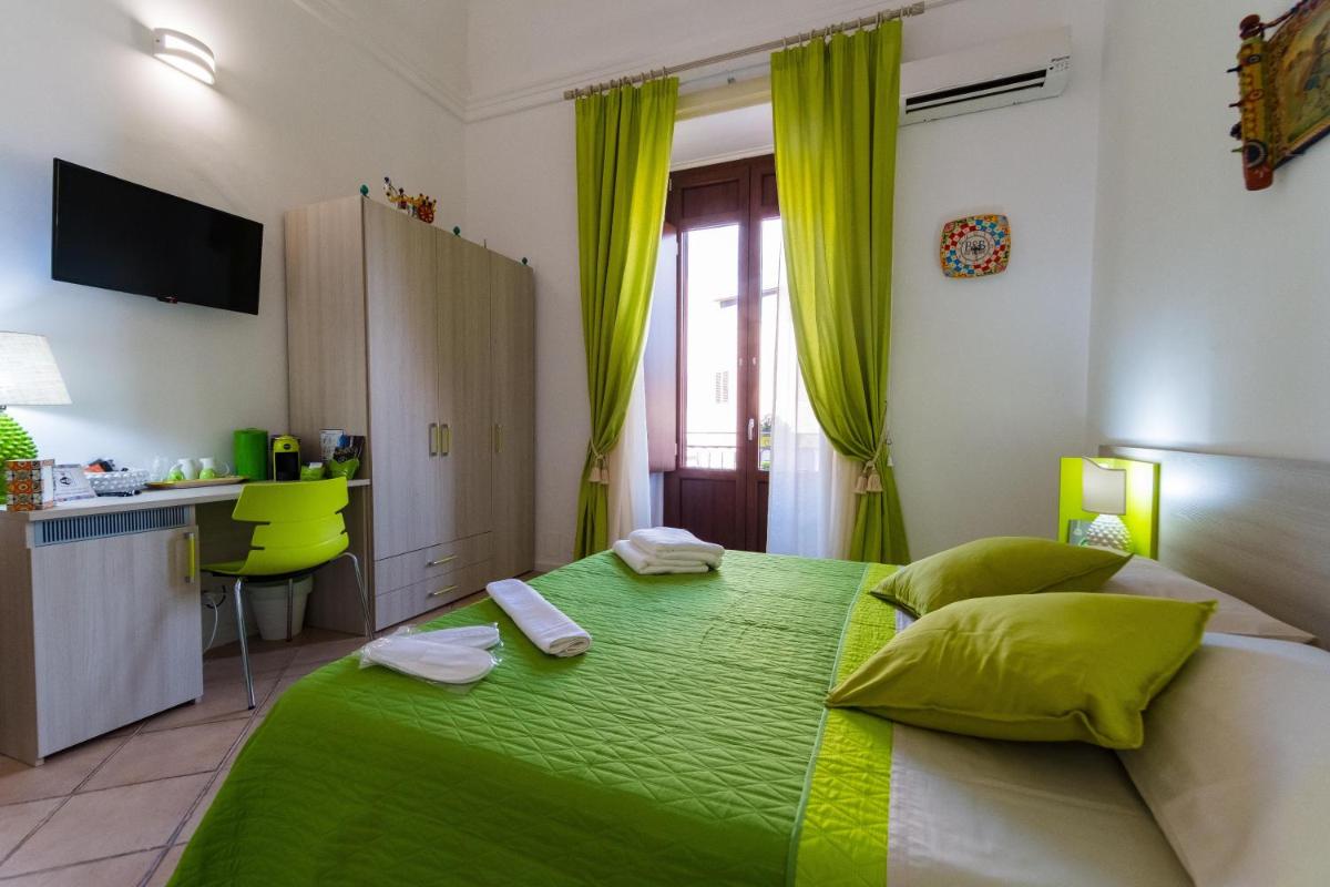 THE PALACE B&B and Apartments - Housity
