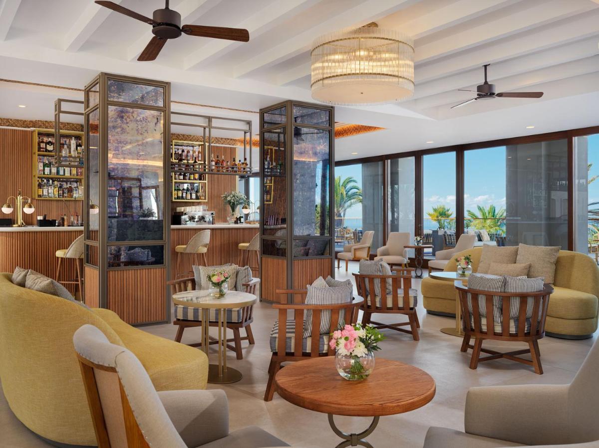 Gran Hotel Taoro - Housity