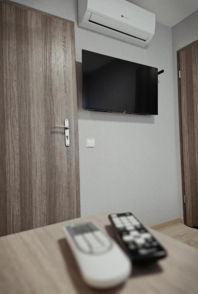 Restauracja i Noclegi Pod Kasztanami - Housity