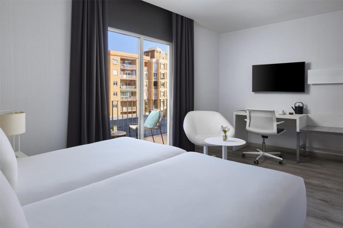 NH Barcelona Stadium - Housity