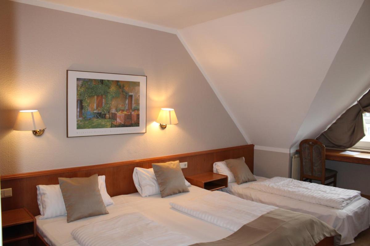 Hotel Zum Kaffeekännchen - Housity