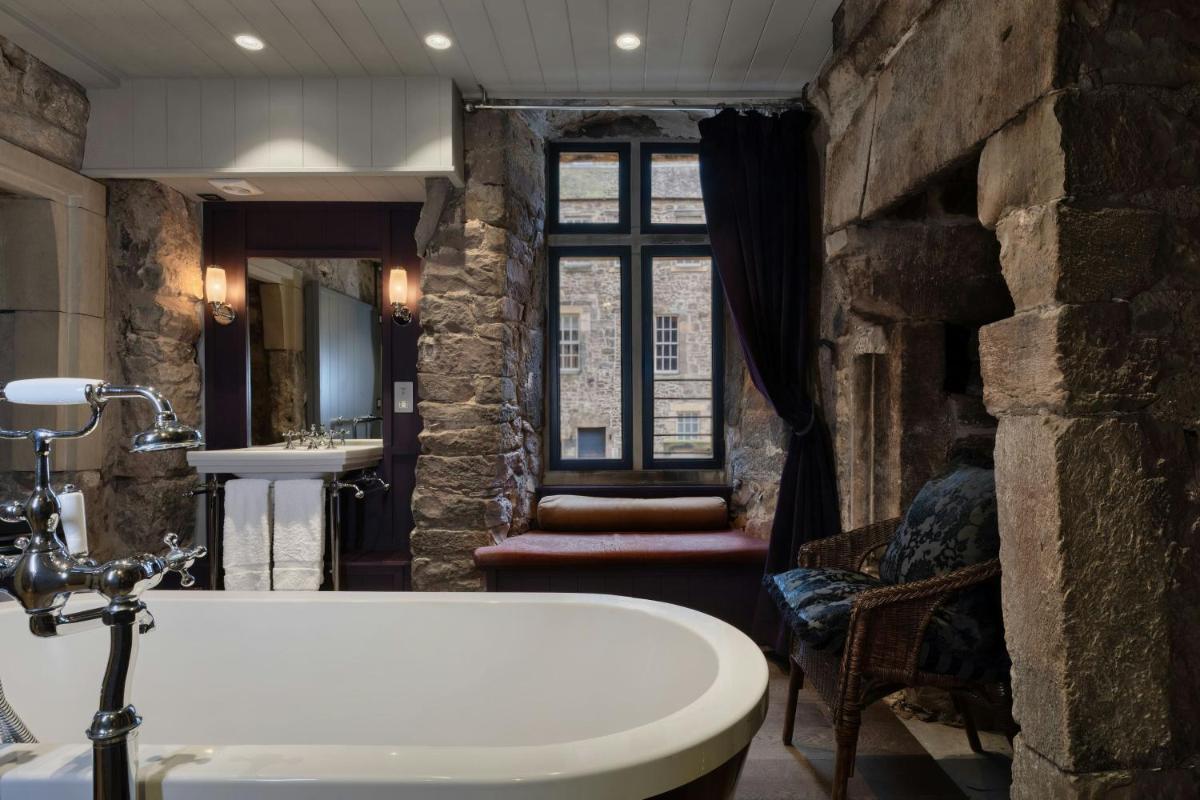 Cheval Old Town Chambers - Housity