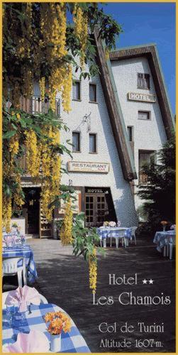 Hôtel Les Chamois - Housity