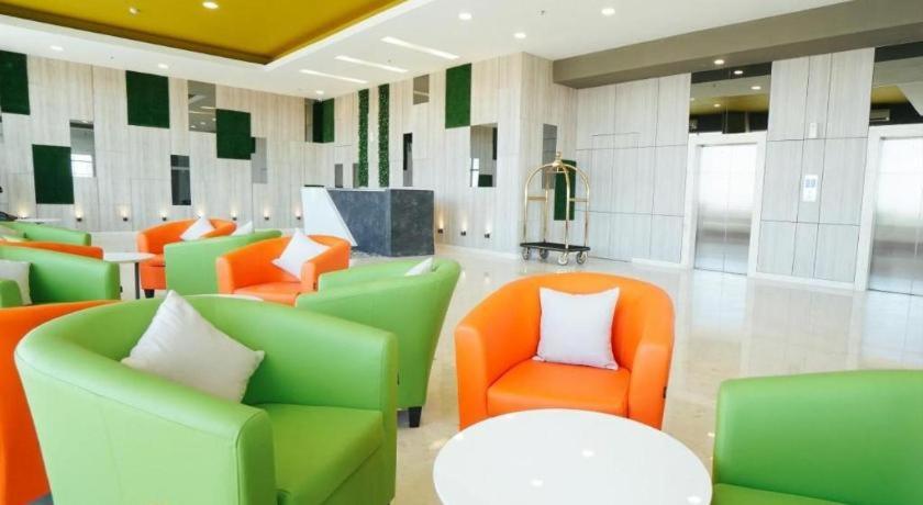 My Tower Hotel Surabaya - Housity