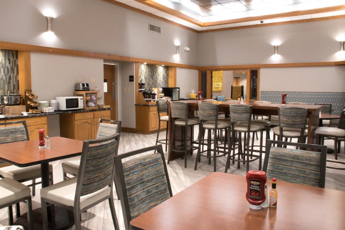 Greenstay Hotel & Suites Central - Housity