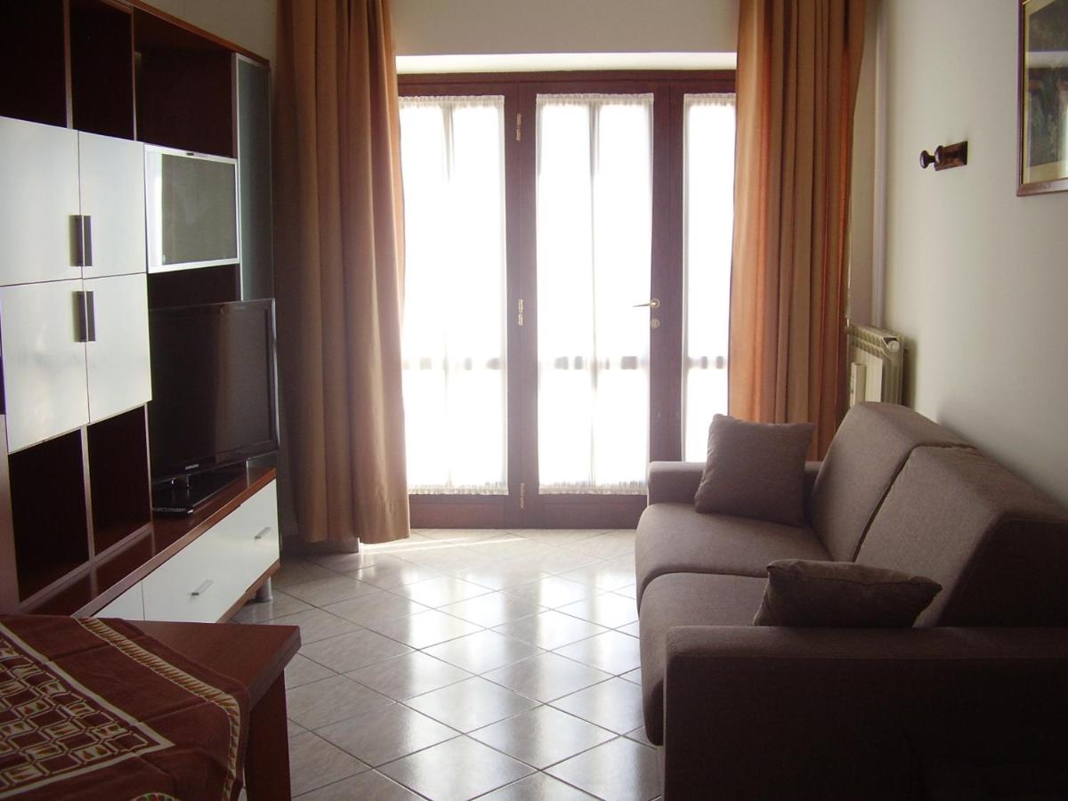 Jean Home - Housity