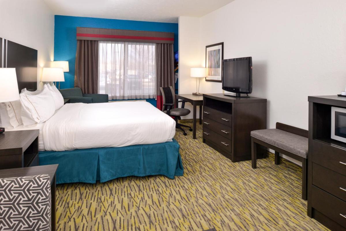 Holiday Inn Express Hotel & Suites Omaha West by IHG - Housity