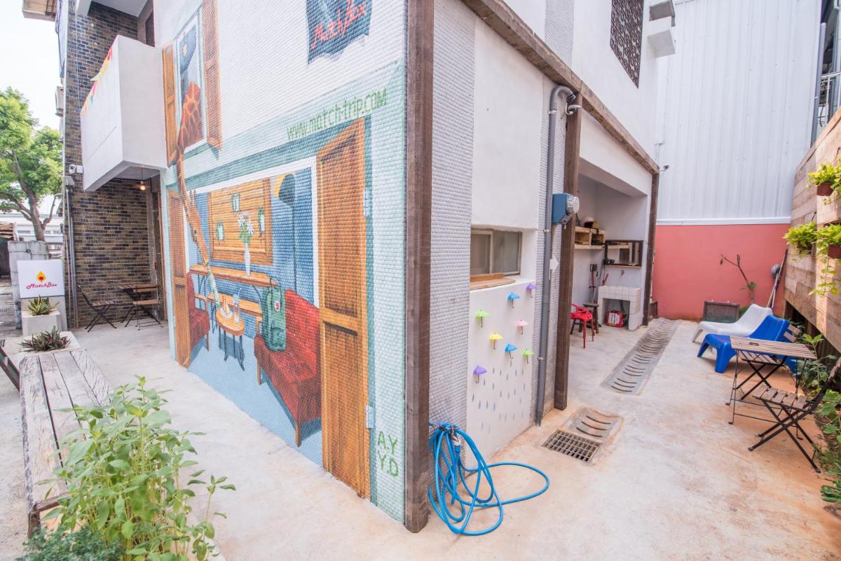 MatchBox Hostel - Housity