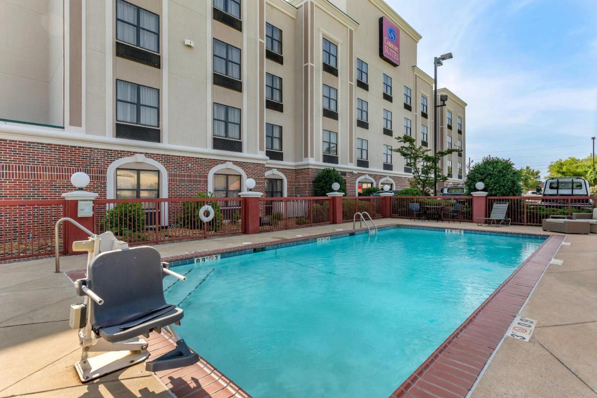 Comfort Suites Southaven - Memphis South - Housity