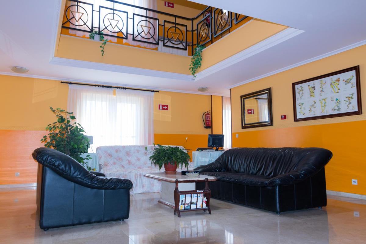 Hotel Avenida III - Housity