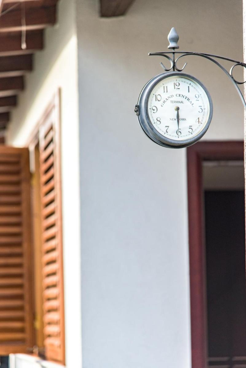 The Clock house - Housity