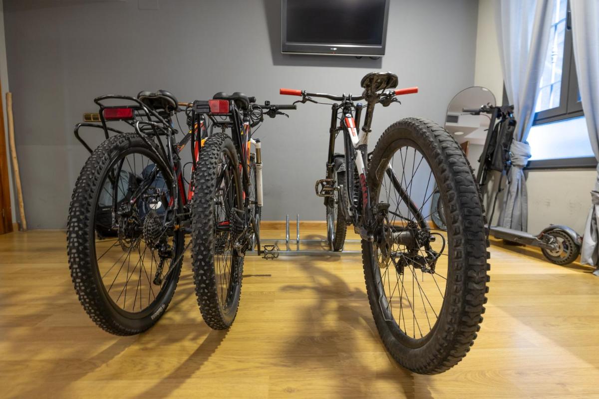 Hotel Los Templarios - Housity