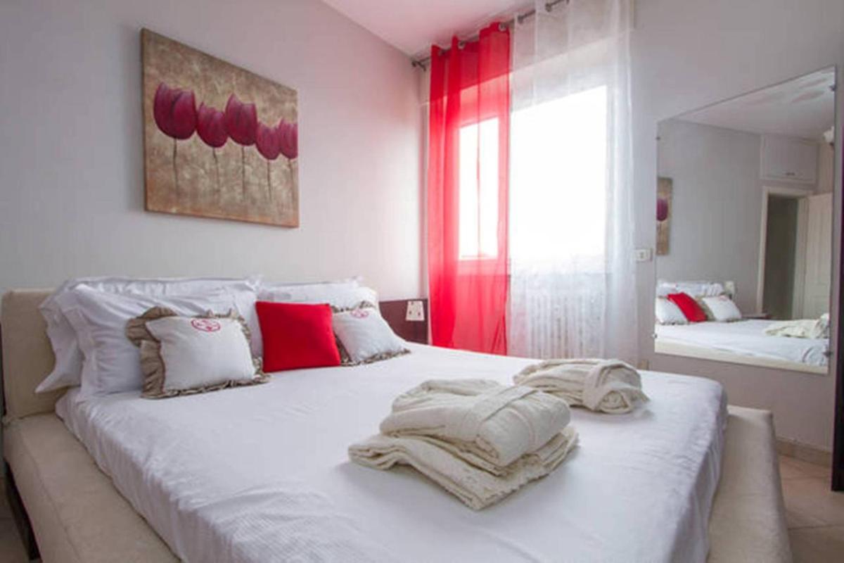 Angelica House - Housity