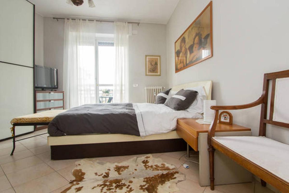 Angelica House - Housity
