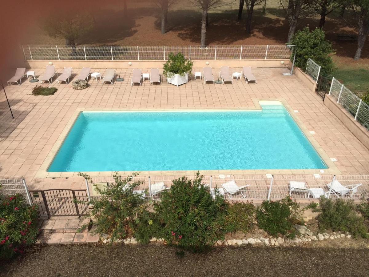 Logis Hôtel Le Manoir - Luberon - Housity