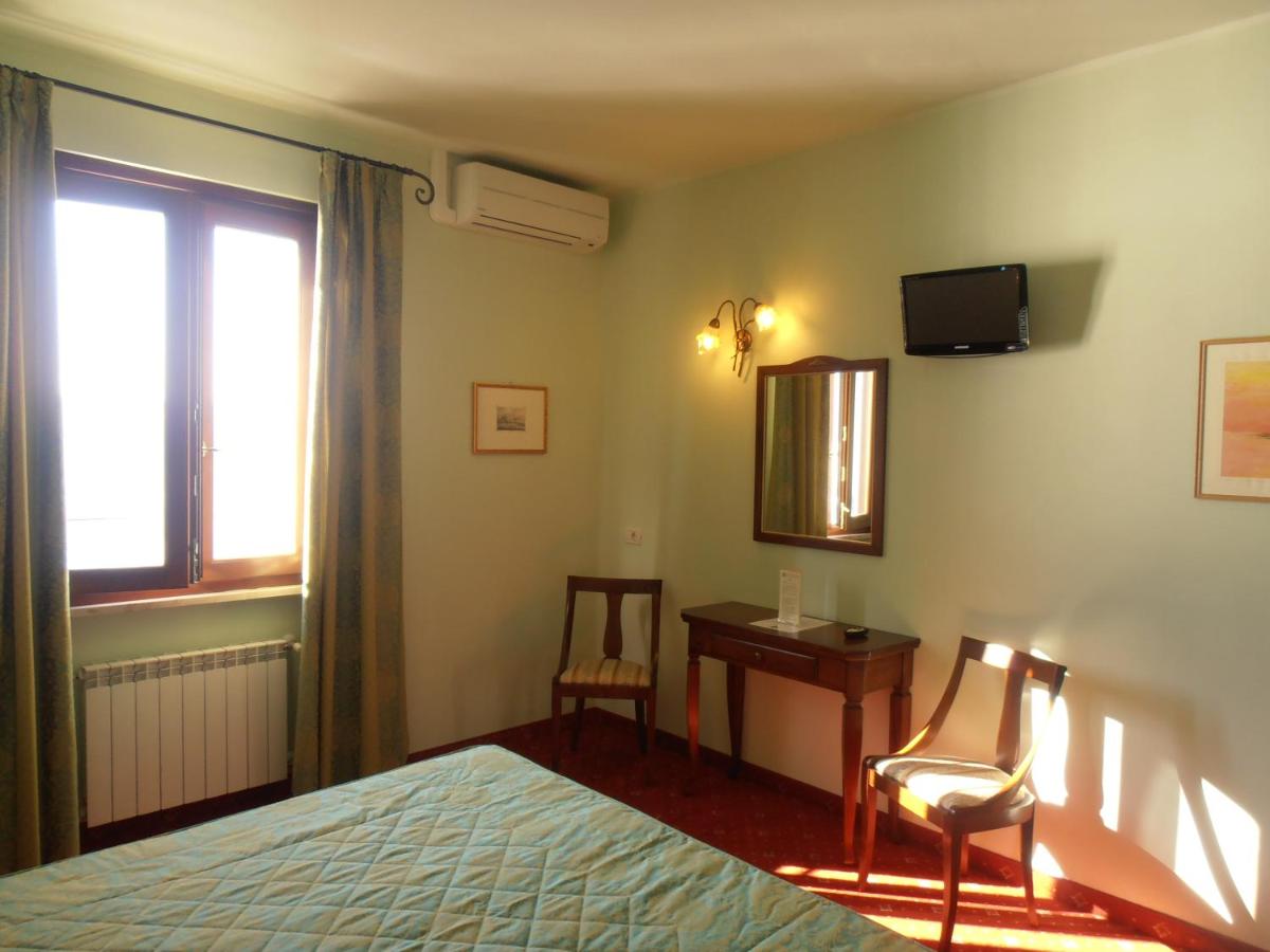 Hotel Garnì Bartabel - Housity