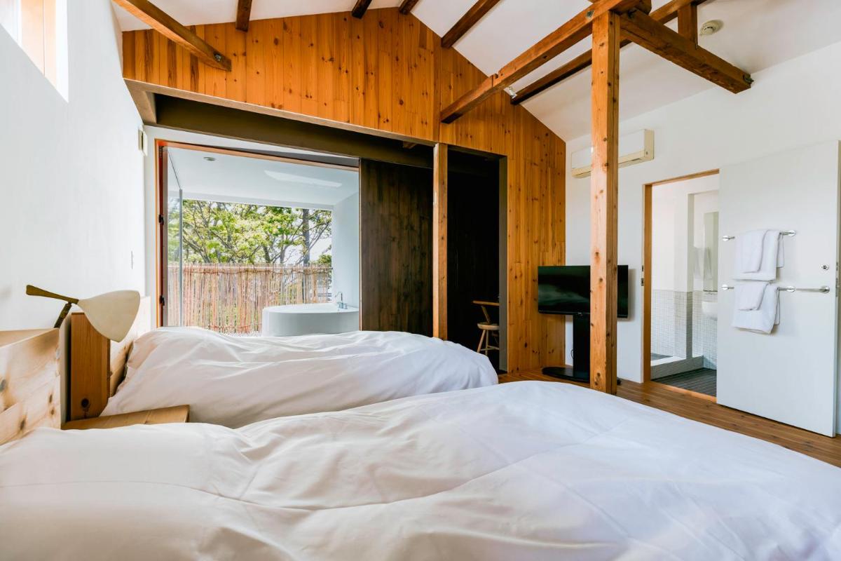 葉山 - Nowhere but Hayama - Housity