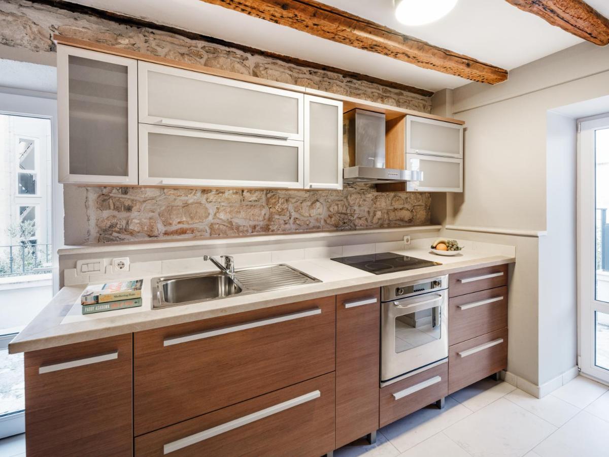 Hotel Osam - Adults Only - Housity