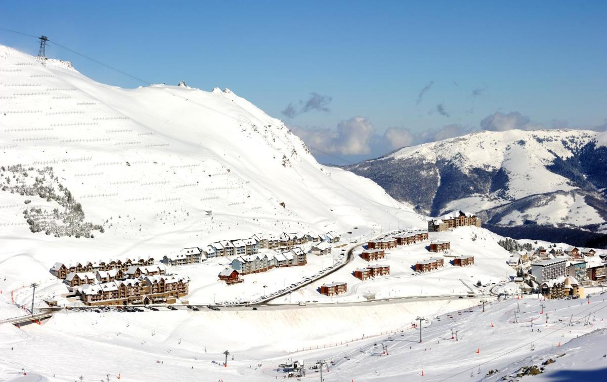 L'établissement Résidence Mer & Golf Tourmalet en hiver