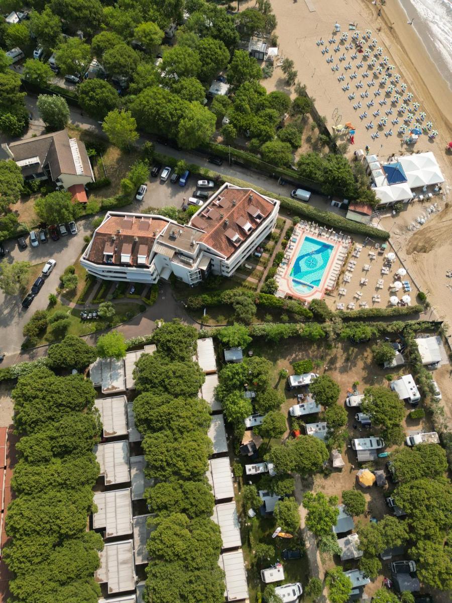 Eurobeach Residence - Housity