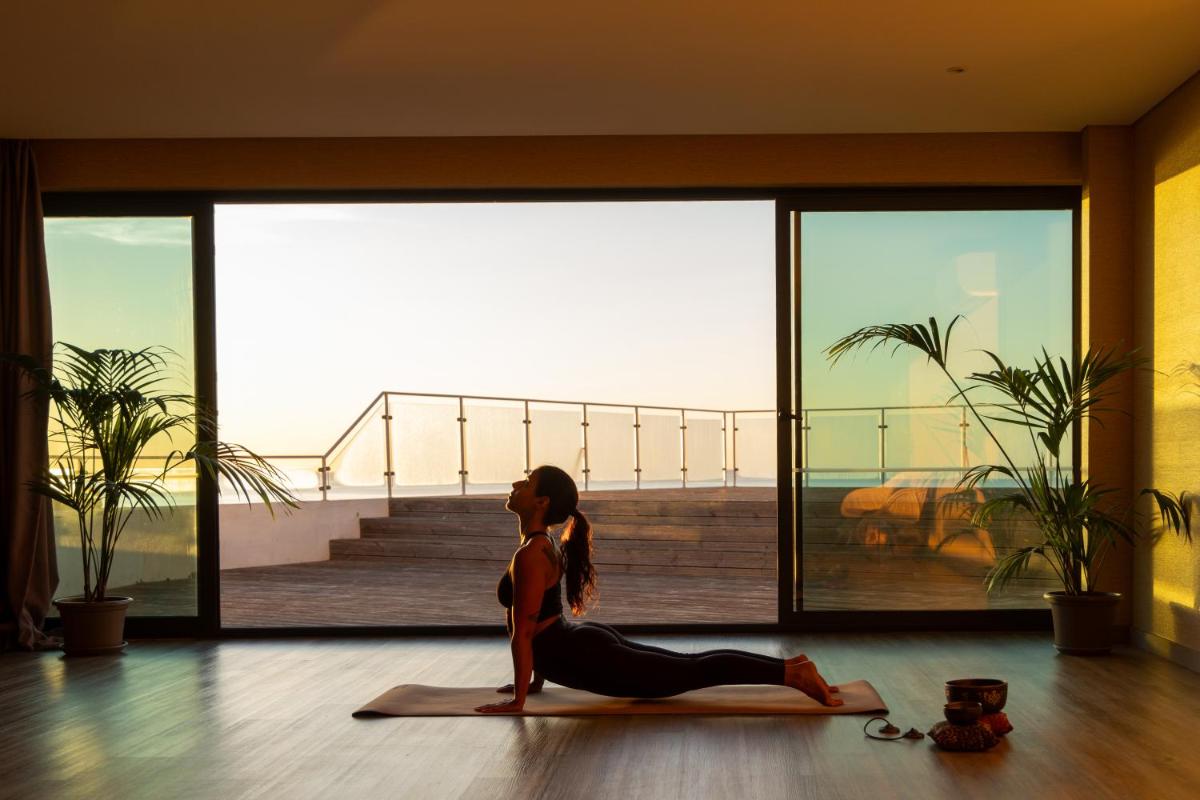 Os clientes hospedados em Memmo Baleeira - Design Hotels